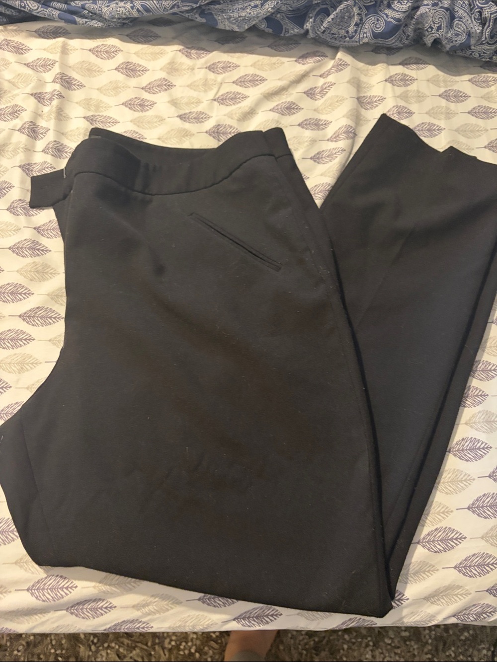 Straight Leg Women's Pants in Black